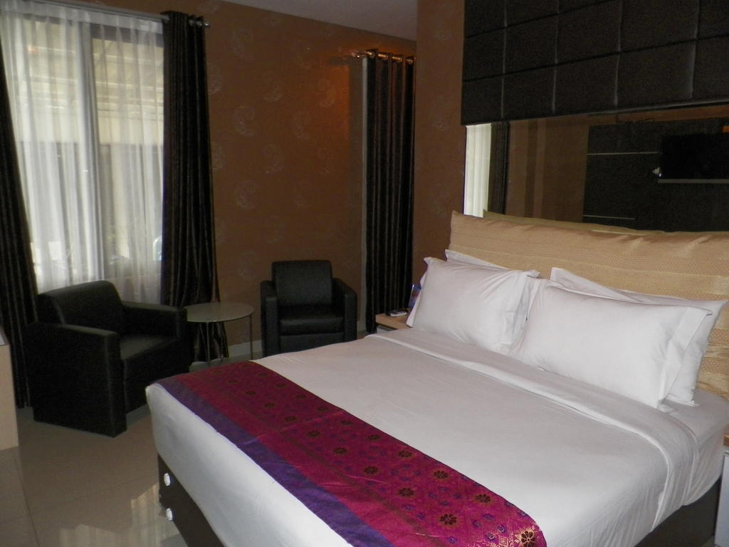 Latief Hotel